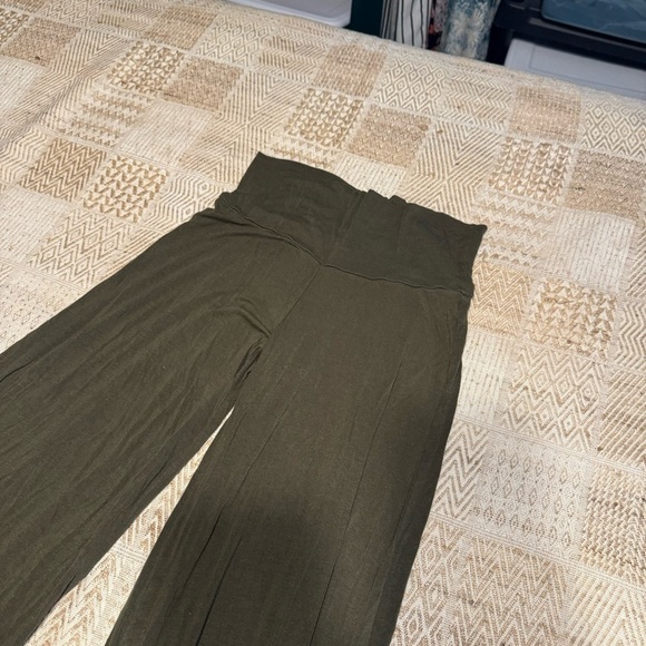 Made by Johnny Flare Wide Leg Bohemian Stretchy Pants - Picture 4 of 4